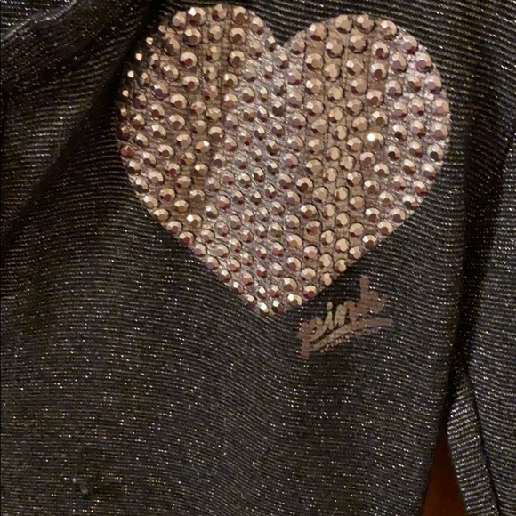 Pink Victoria’s Secret - Picture 2 of 5